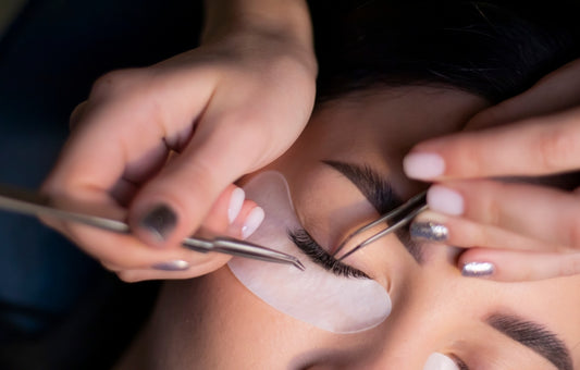 Eyelash Retouch ( Before 10 days)