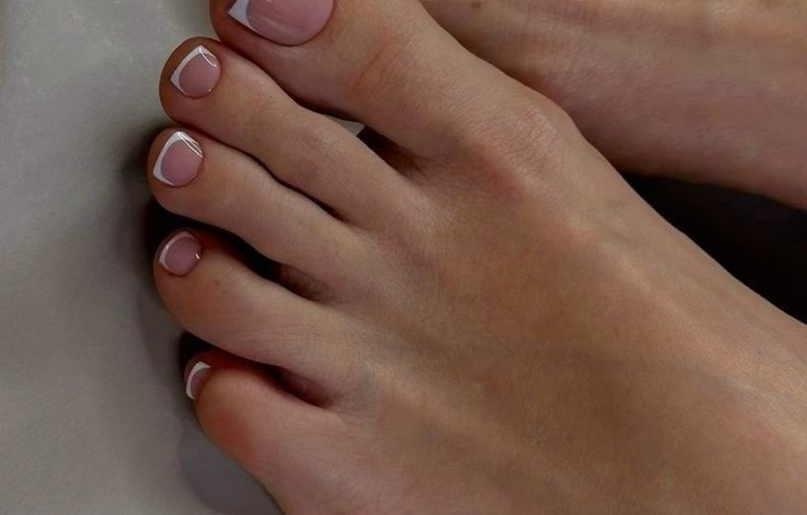 Lele's Royal Feet Treat